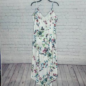Iz Byer High-low white flowery dress